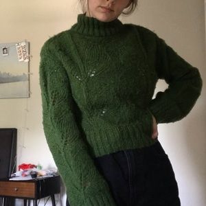 Cropped Urban Outfitters turtleneck plant sweater